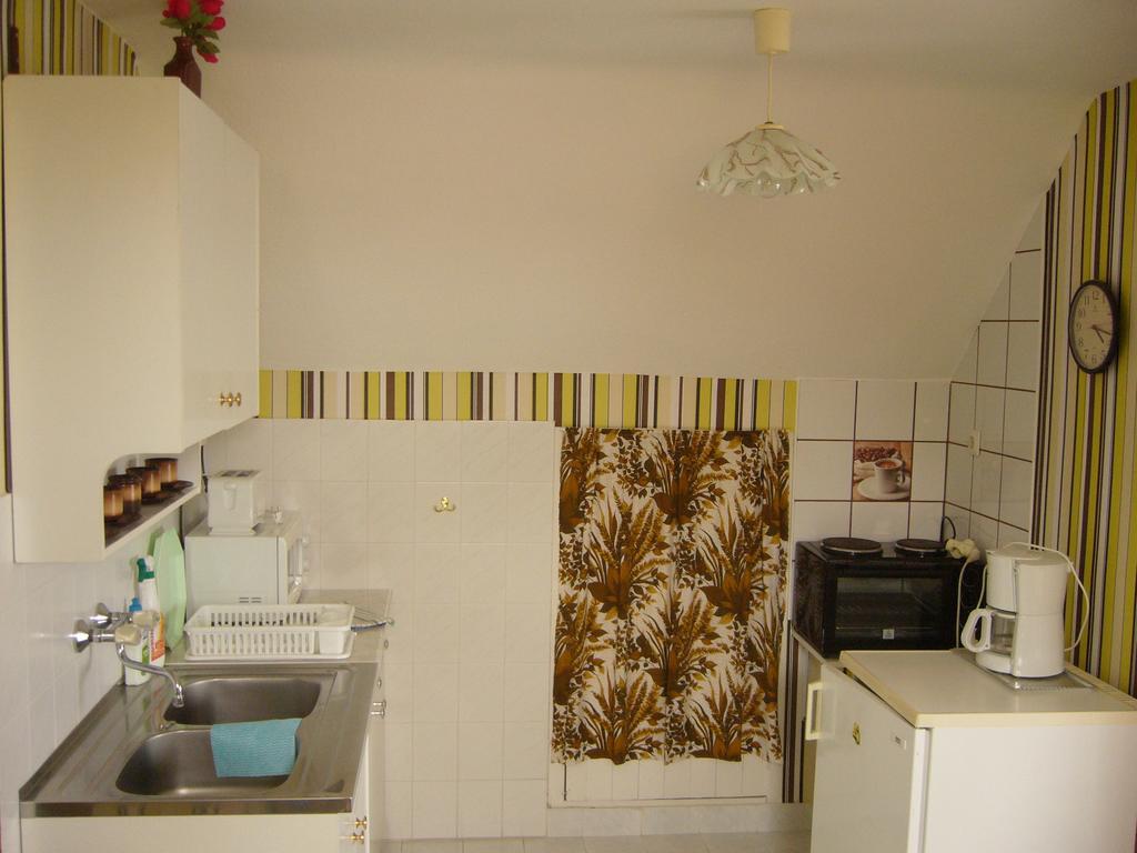 Orszag Apartmanhaz 잘라카로쉬 외부 사진
